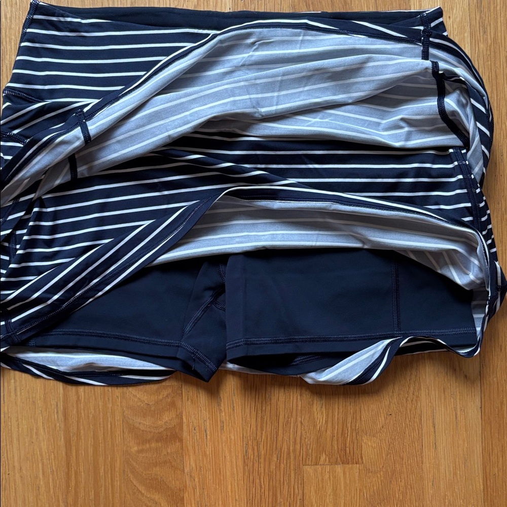 Athleta Blue and white strip skort. mefium - Picture 2 of 3